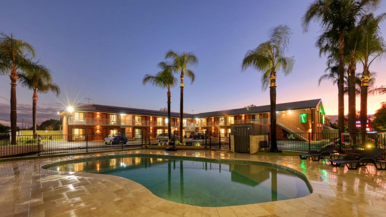 Motel The Palms Dubbo Esterno foto